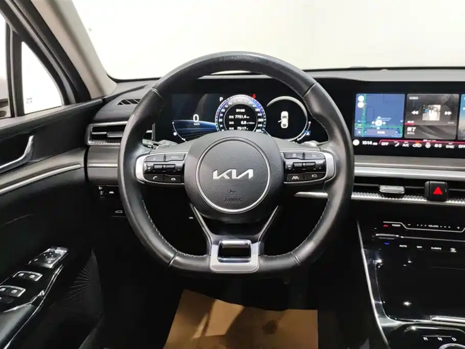 Kia K5 2021 270T CVVD Renewal Edition фото 15