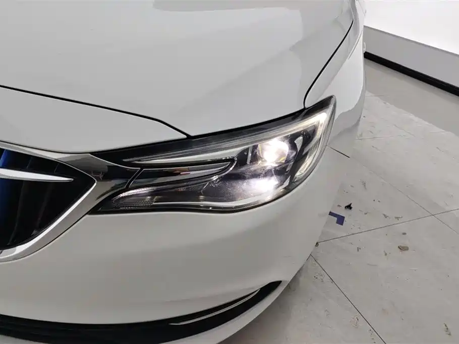 Buick Excelle 2021 1.3T Auto Mild Hybrid Elite фото 5