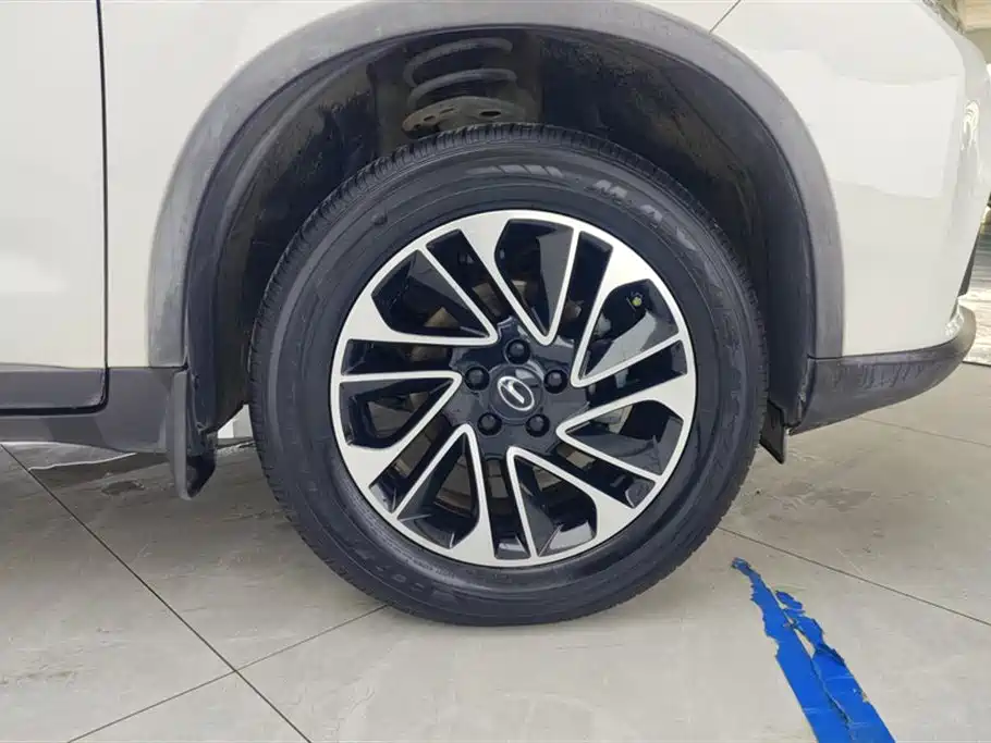 GAC Trumpchi Trumpchi GS4 2017 200T G-DCT 2WD Elite фото 6