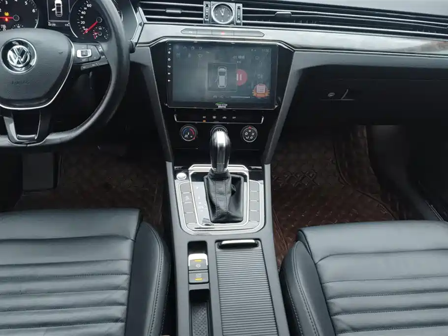 Volkswagen Magotan 2019 330TSI DSG Leading China VI фото 16
