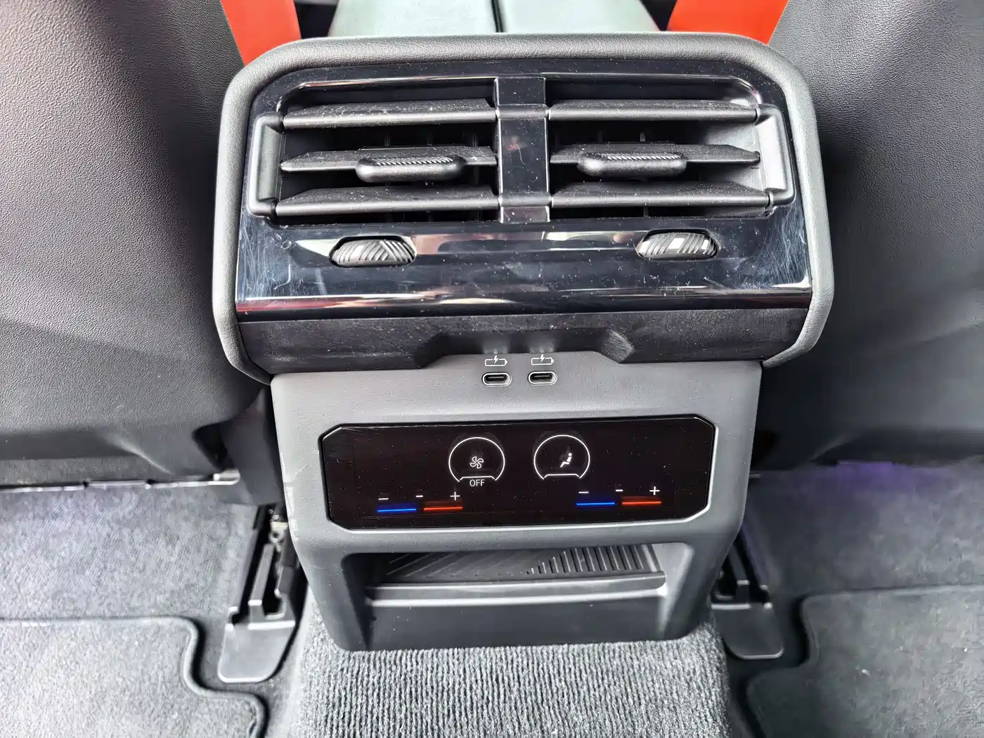 BMW M5 New Energy 2025 M5 фото 20