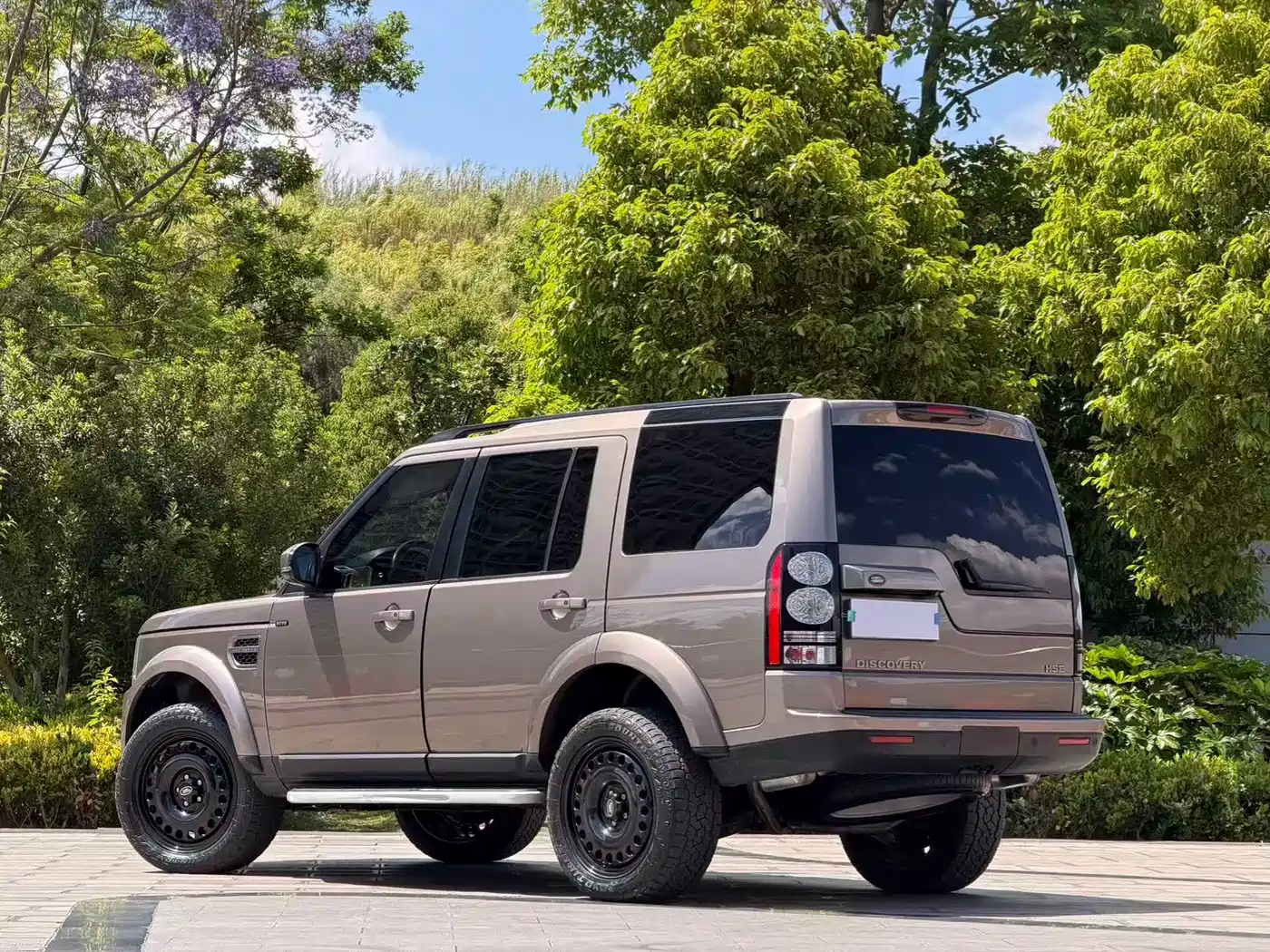 Land Rover Discovery 2016 3.0 SC V6 HSE фото 17