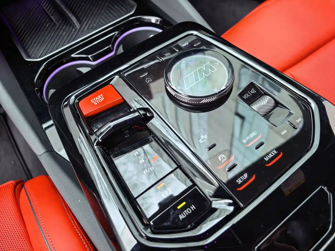 BMW M5 New Energy 2025 M5 фото 15
