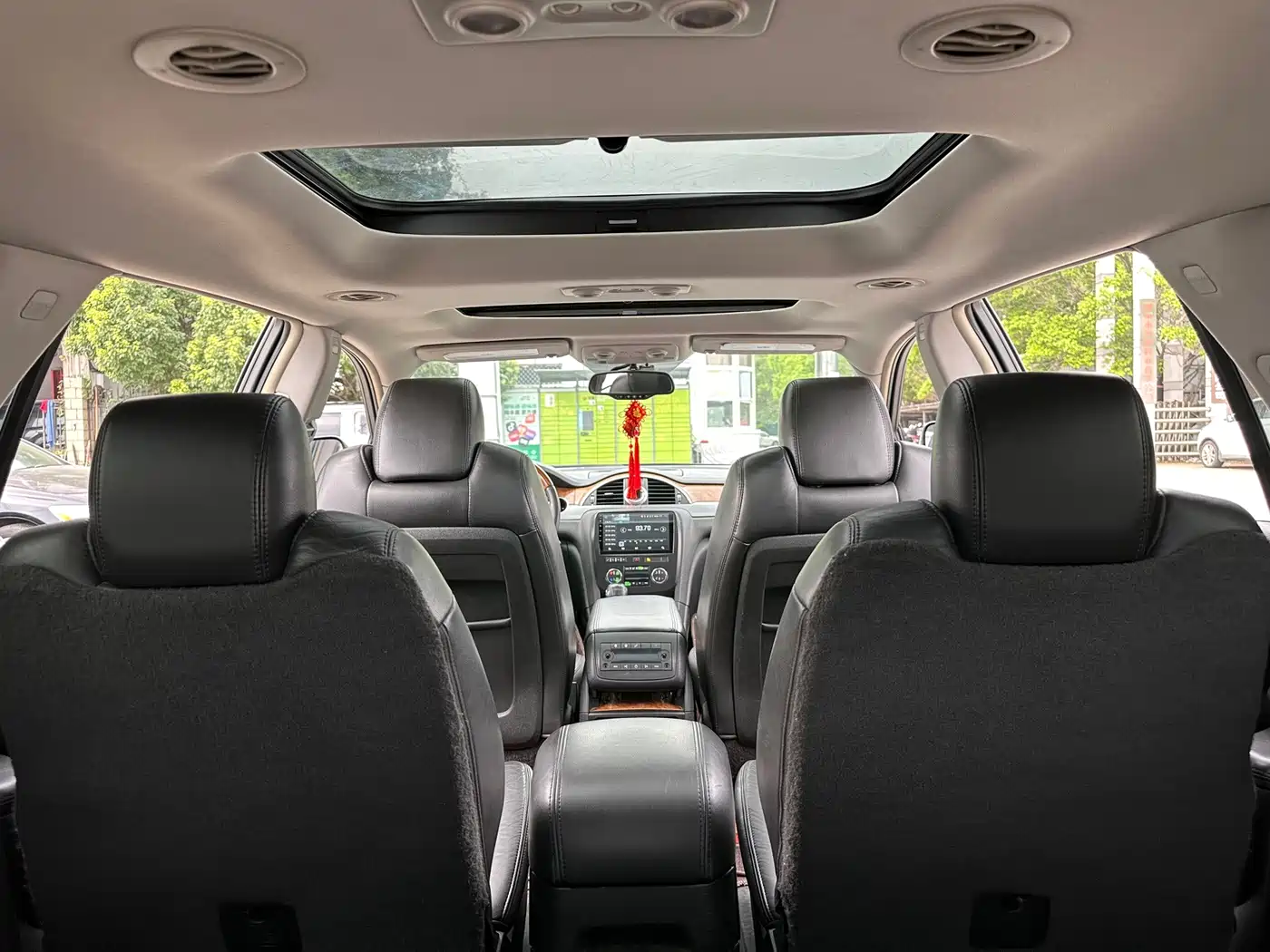 Buick Enclave 2010 2010 3.6L Flagship Edition