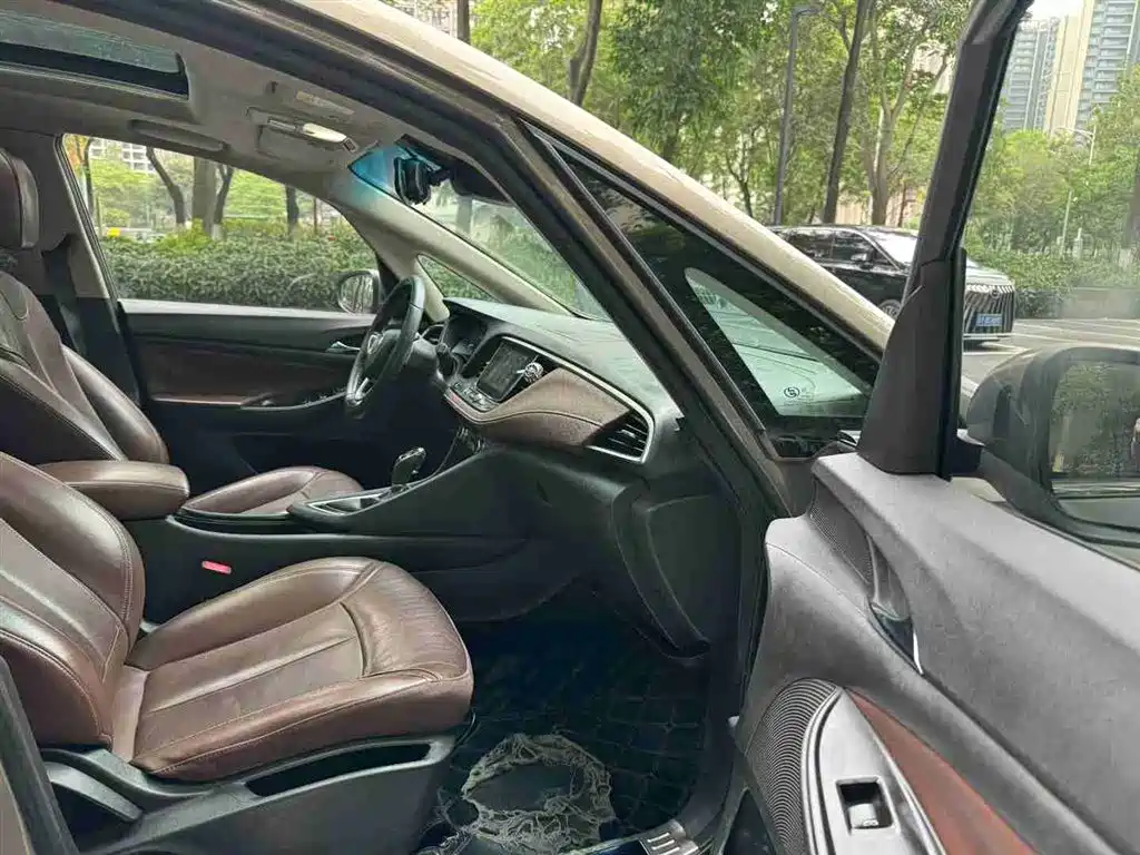 Buick GL6 2018 18T 6-Seater Premium фото 8