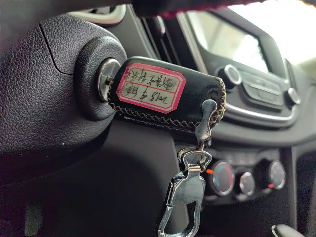 Chevrolet Cavalier 2018 320 Auto Joy Edition фото 17
