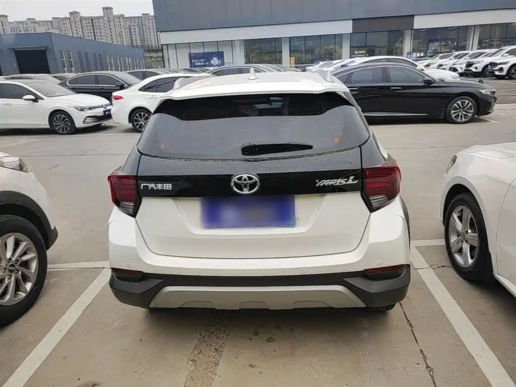 Toyota YARiS L Zhi Xuan 2022 Zhi Xuan X 1.5L CVT Luxury PLUS Edition фото 6