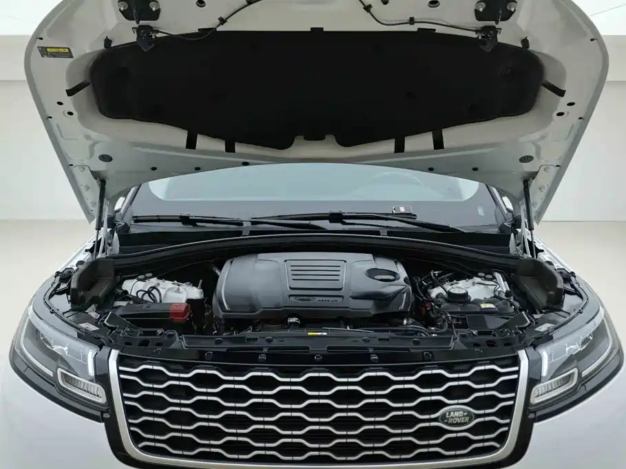 Фото 6 - Land Rover Range Rover Velar