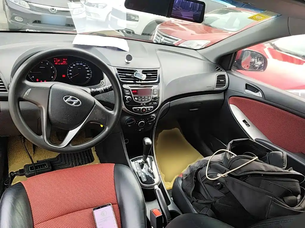 Hyundai Reina 2014 2014 Model 1.4L Automatic GLX