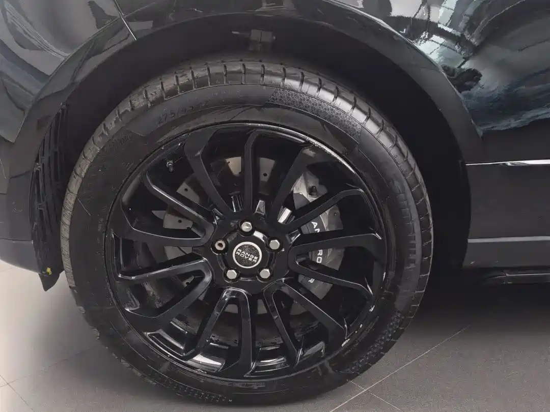 Land Rover Range Rover 2018 3.0 SC V6 Vogue Heritage Edition фото 11