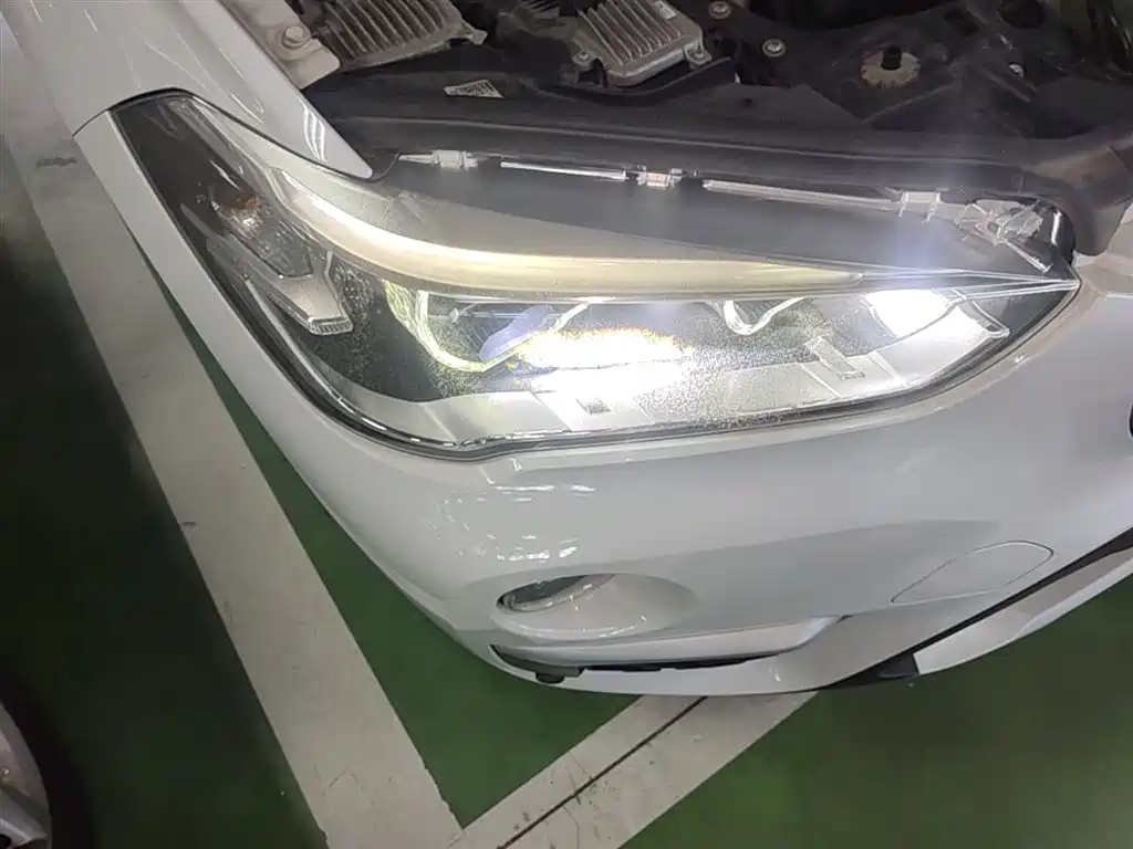 BMW X1 2016 sDrive20Li Luxury Model фото 13
