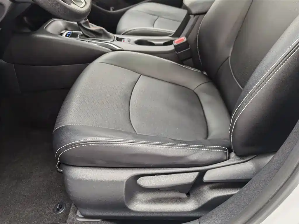 Toyota Corolla 2021 1.2T S-CVT Elite PLUS Edition фото 20