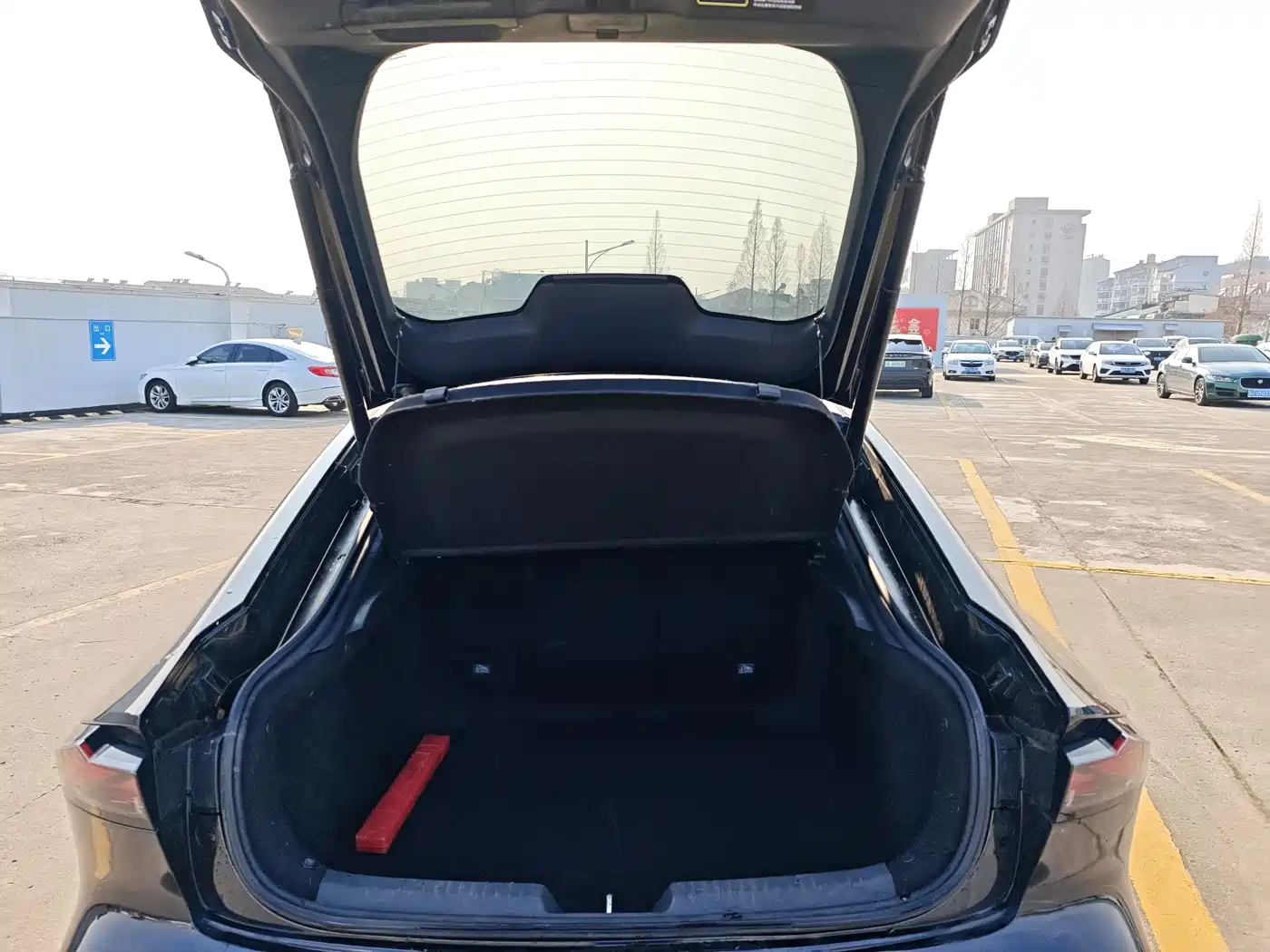 CHANGAN UNI-V
