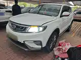 Фото 1 - Geely Atlas