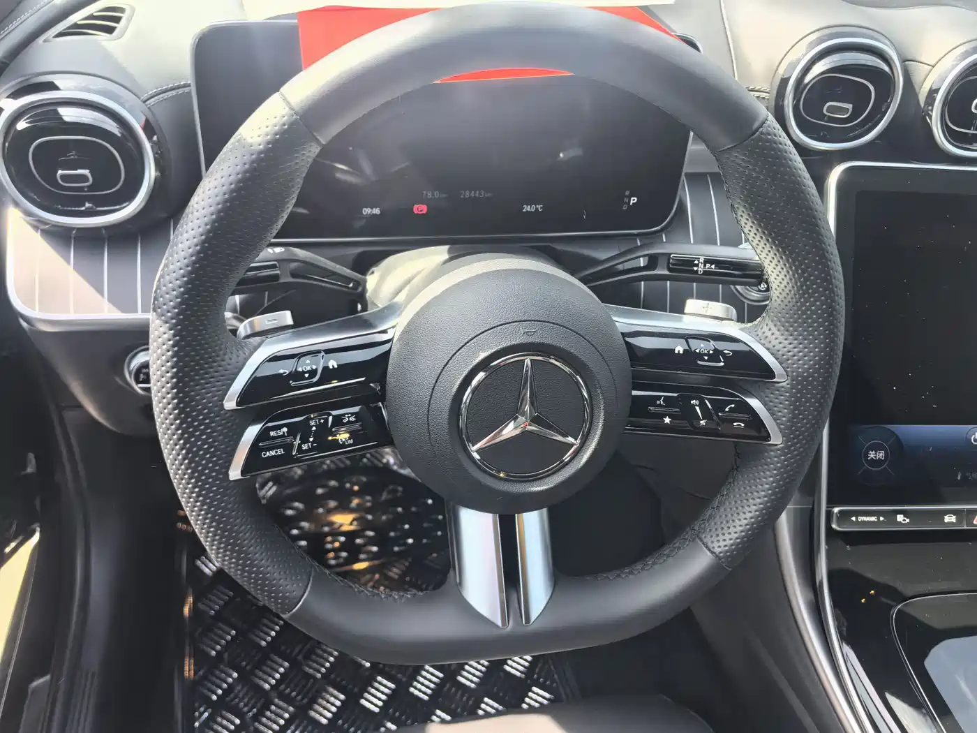 Mercedes-Benz C-Class 2023 Facelift C 200 L Sport Edition фото 16