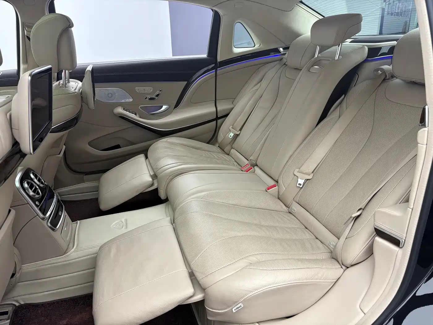 Mercedes-Benz Maybach S-Class 2015 S 400 4MATIC фото 11