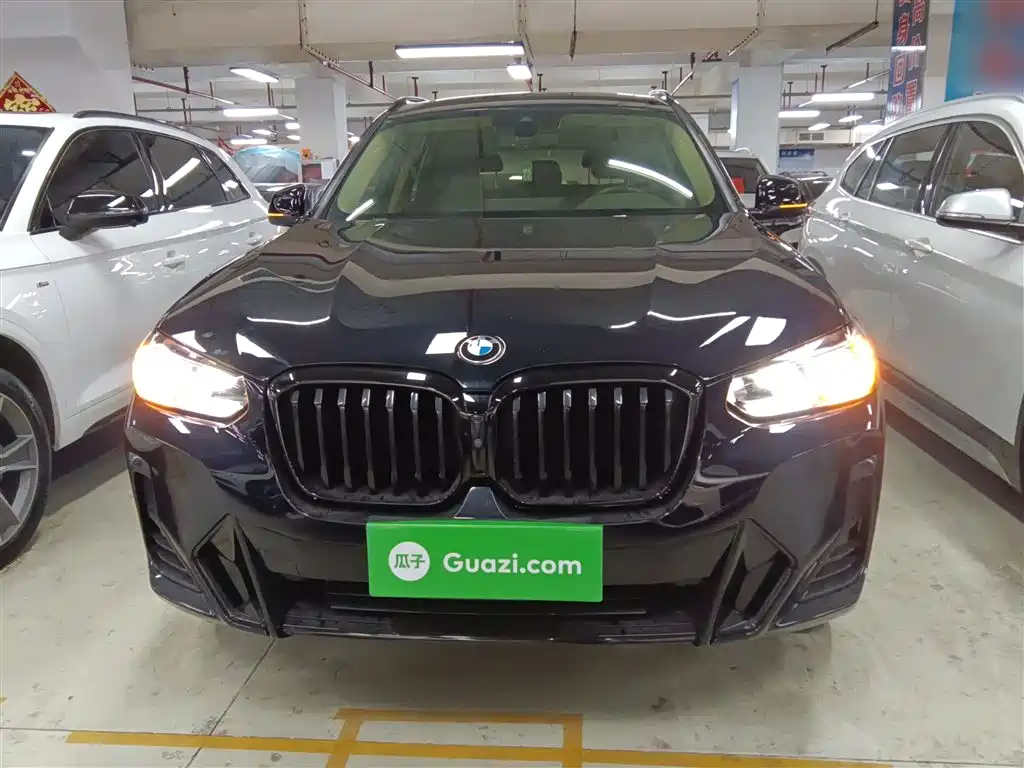 BMW X3 2022 Facelift xDrive30i Leading M Shadow Edition фото 3