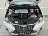 Фото 29 - Lexus CT