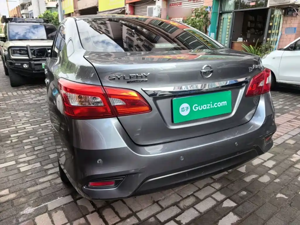 صورة 5 - Nissan Sylphy