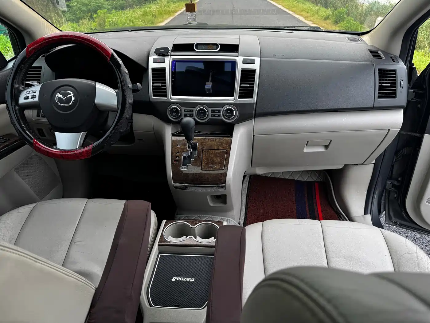 Mazda 8 2011 2011 2.3L Ultimate