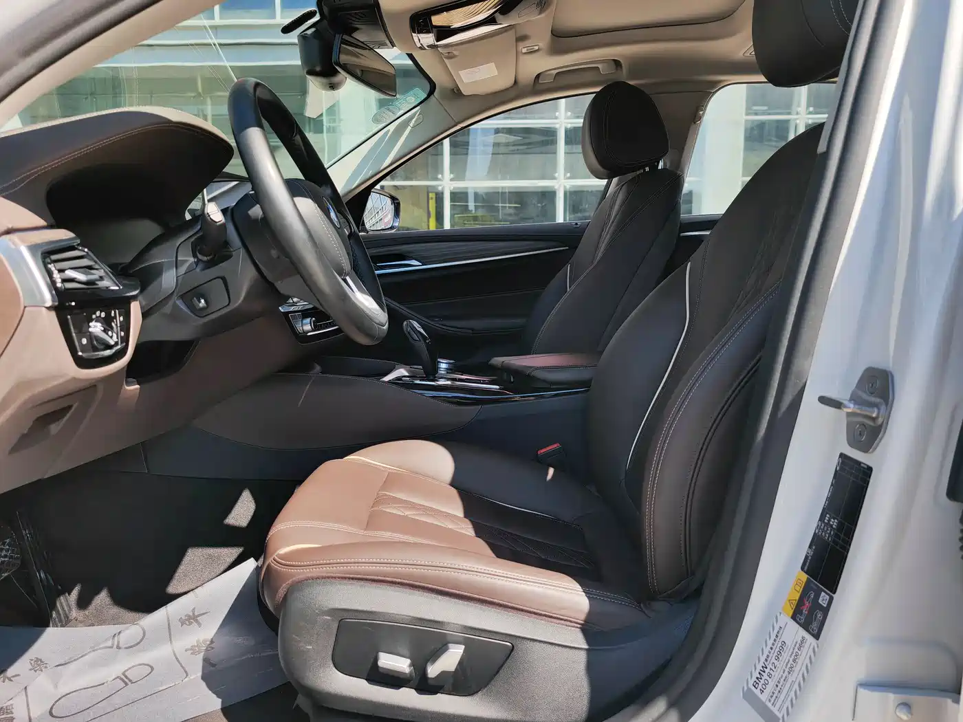 BMW 5 Series New Energy 2020 530Le Luxury Package фото 6