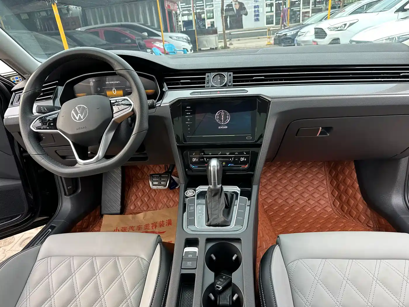 Volkswagen Magotan 2023 2 Million Units Anniversary Edition 330TSI DSG Leading Type фото 5