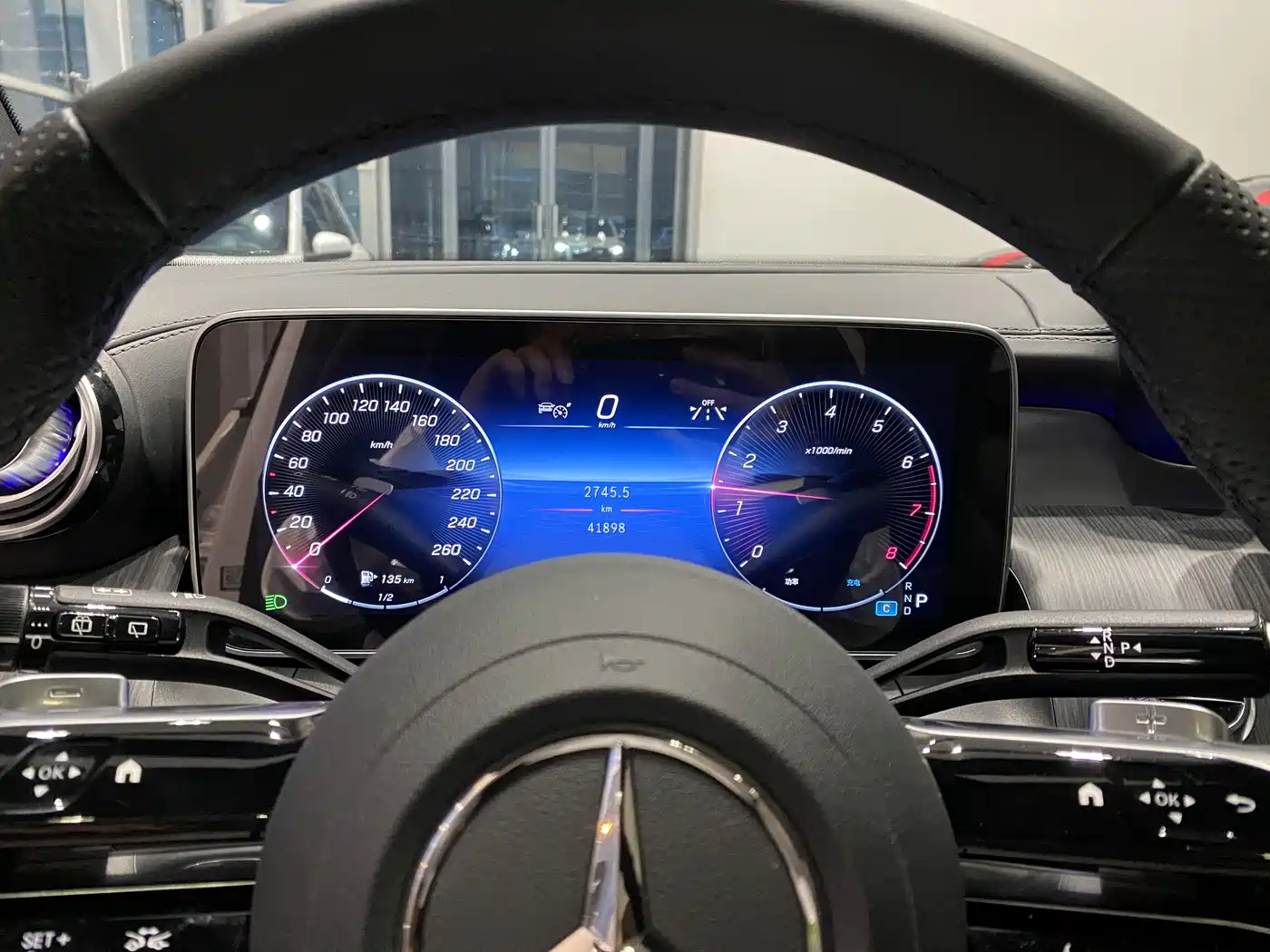 Mercedes-Benz GLC 2024 GLC 260 L 4MATIC Luxury 5-seater фото 6