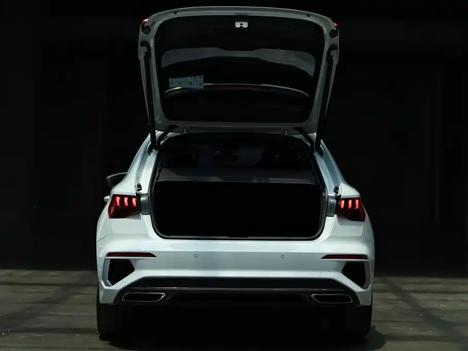 Audi A3 2022 Sportback 35 TFSI Style Sport фото 8