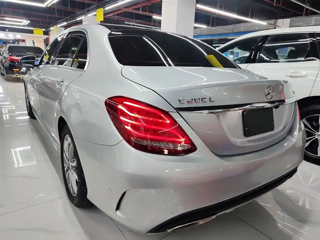 Mercedes-Benz C-Class 2015 C 200 L Sport фото 5