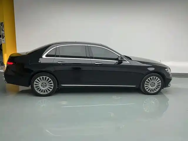 Mercedes-Benz E-Class 2022 Second Facelift E 300 L Fashion фото 16