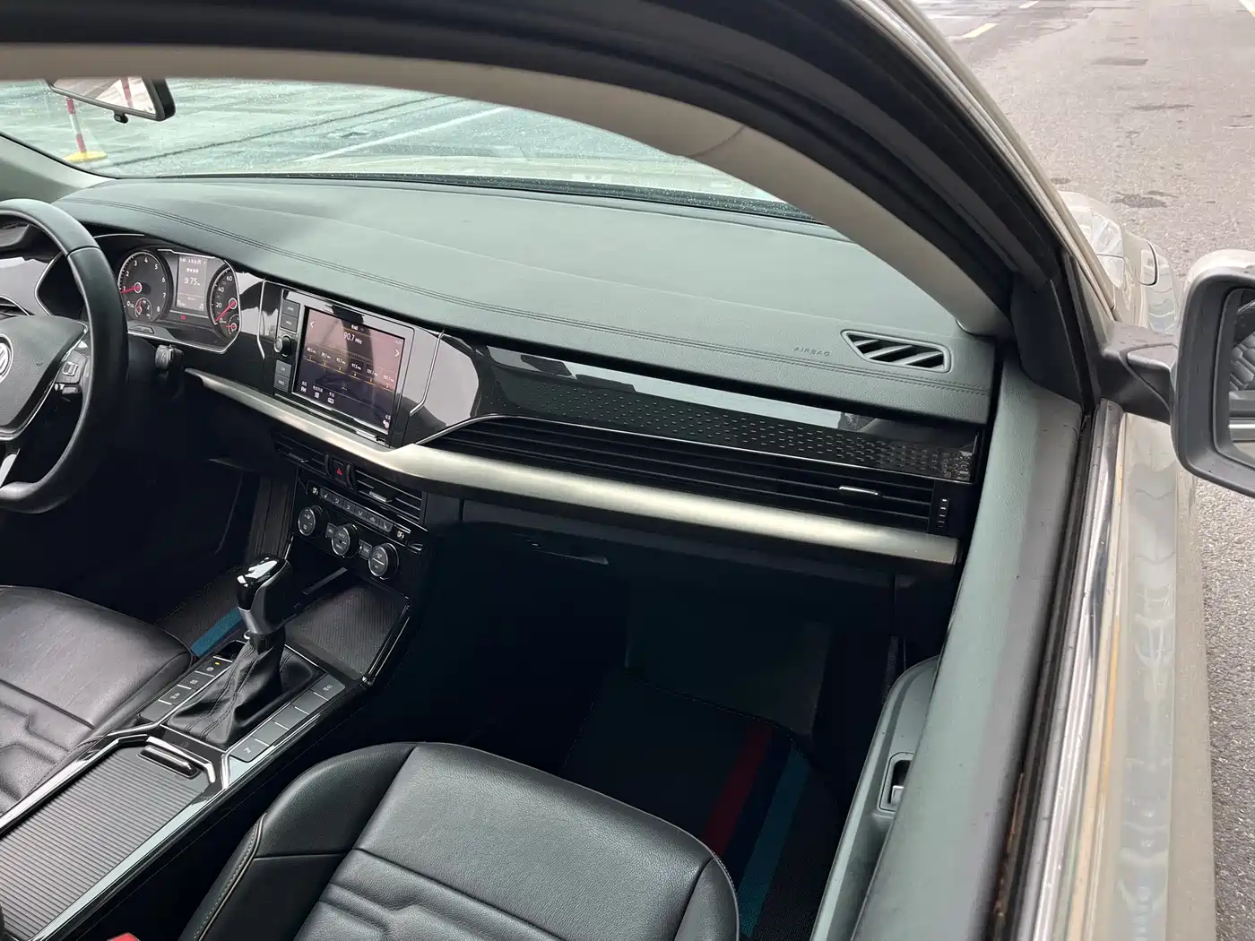 Volkswagen Passat 2019 330TSI Elite Version China VI фото 16