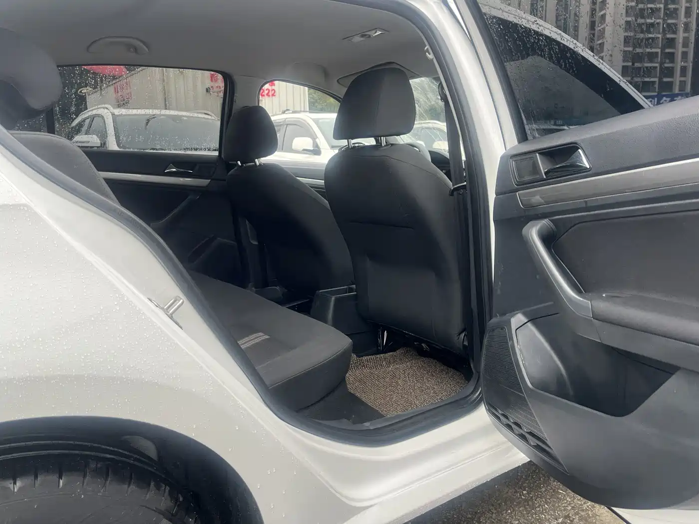 Volkswagen Lavida 2021 1.5L Manual Trend Edition фото 6