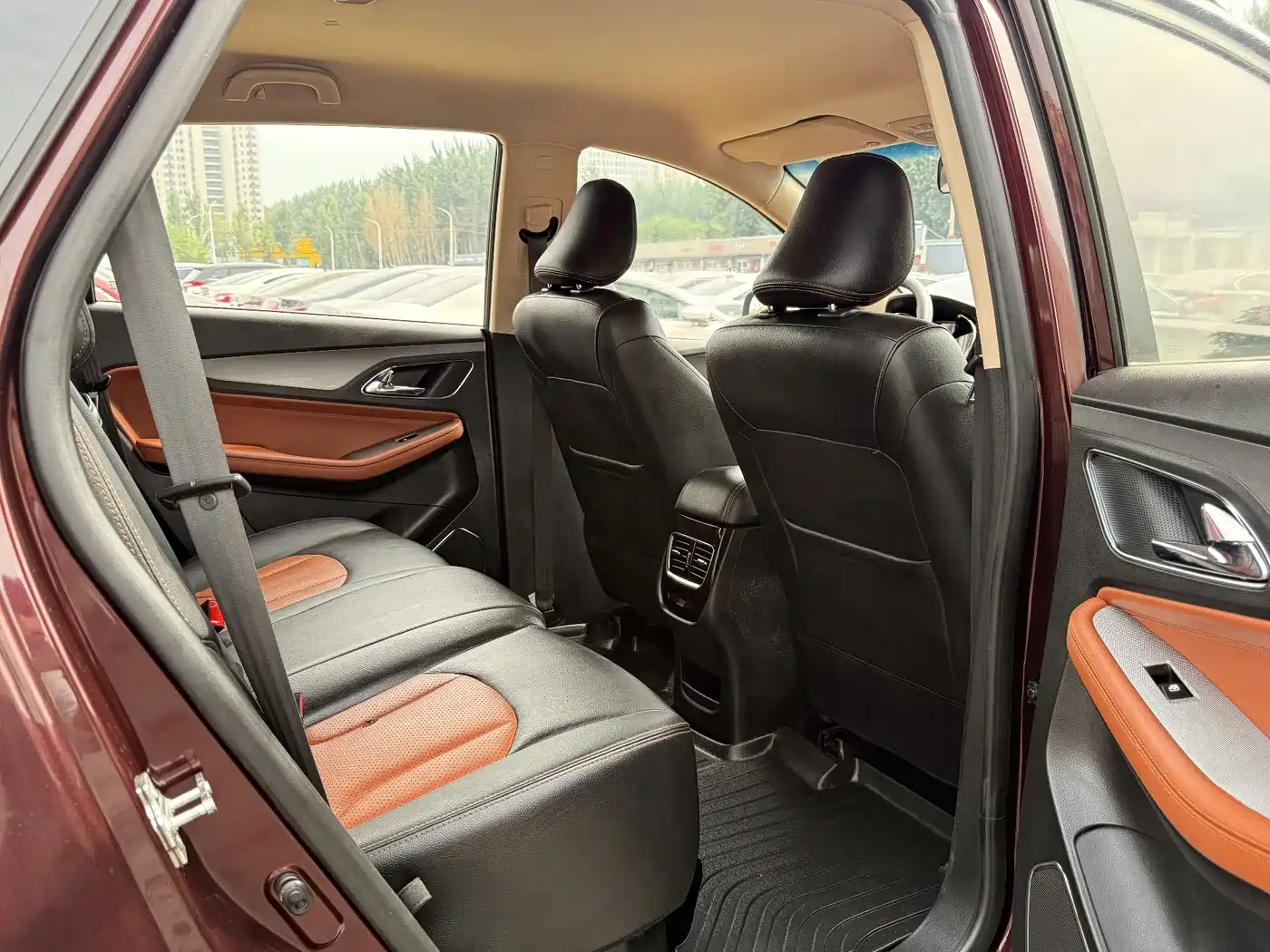 Baojun 560 2015 2015 1.8L Manual Elite