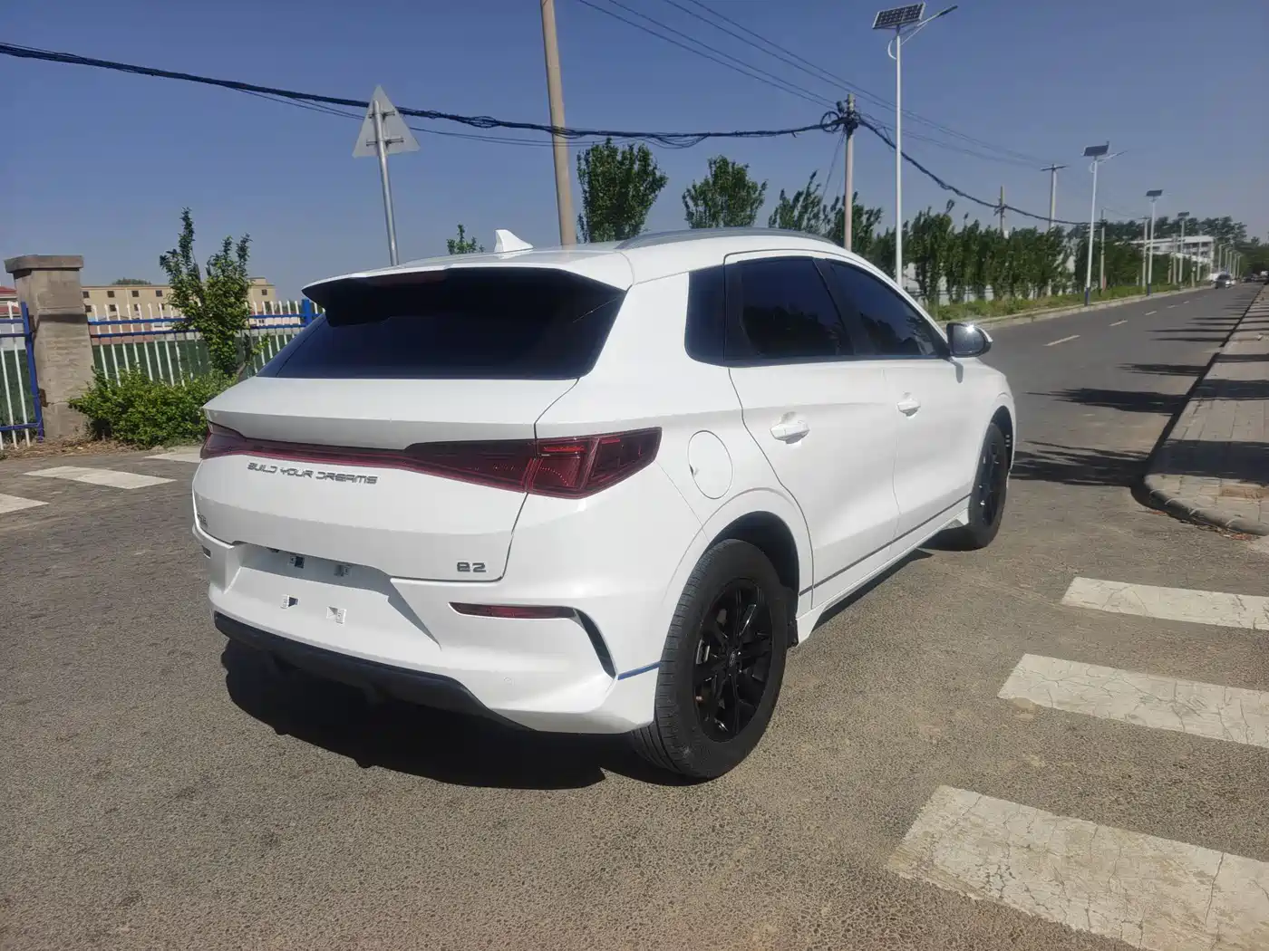 BYD e2 2019 Long Range Yao·Luxury Model фото 7