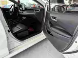 Photo 9 - Toyota Corolla