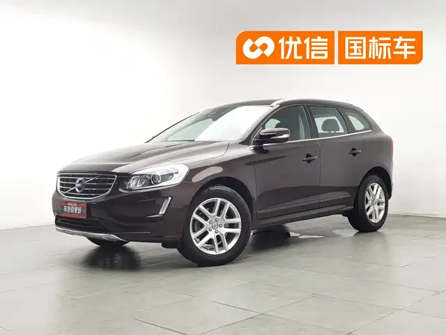 Volvo XC60 2017 T5 Smart Advance Upgrade Edition — фото 1