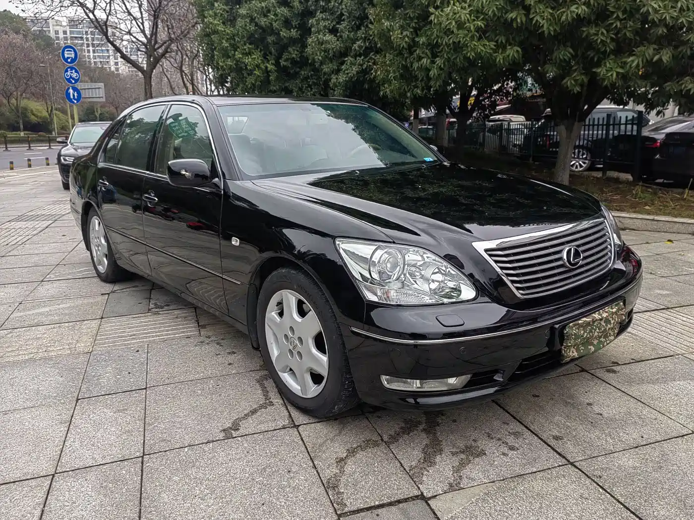 Lexus LS 2005 430 фото 2