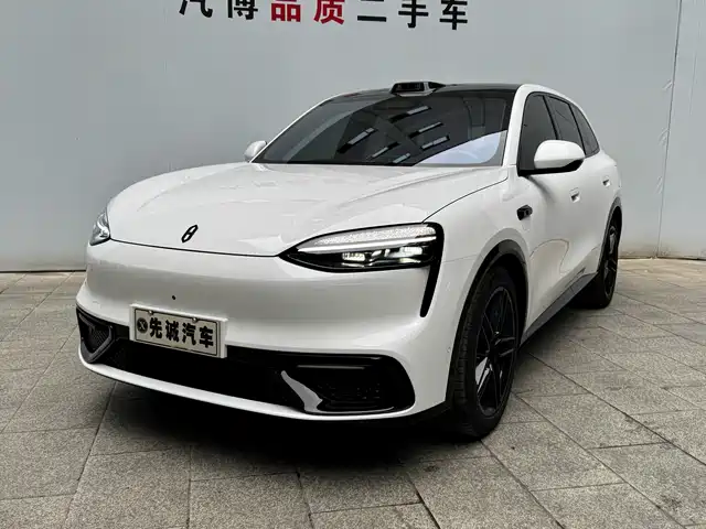  AITO Wenjie AITO M6