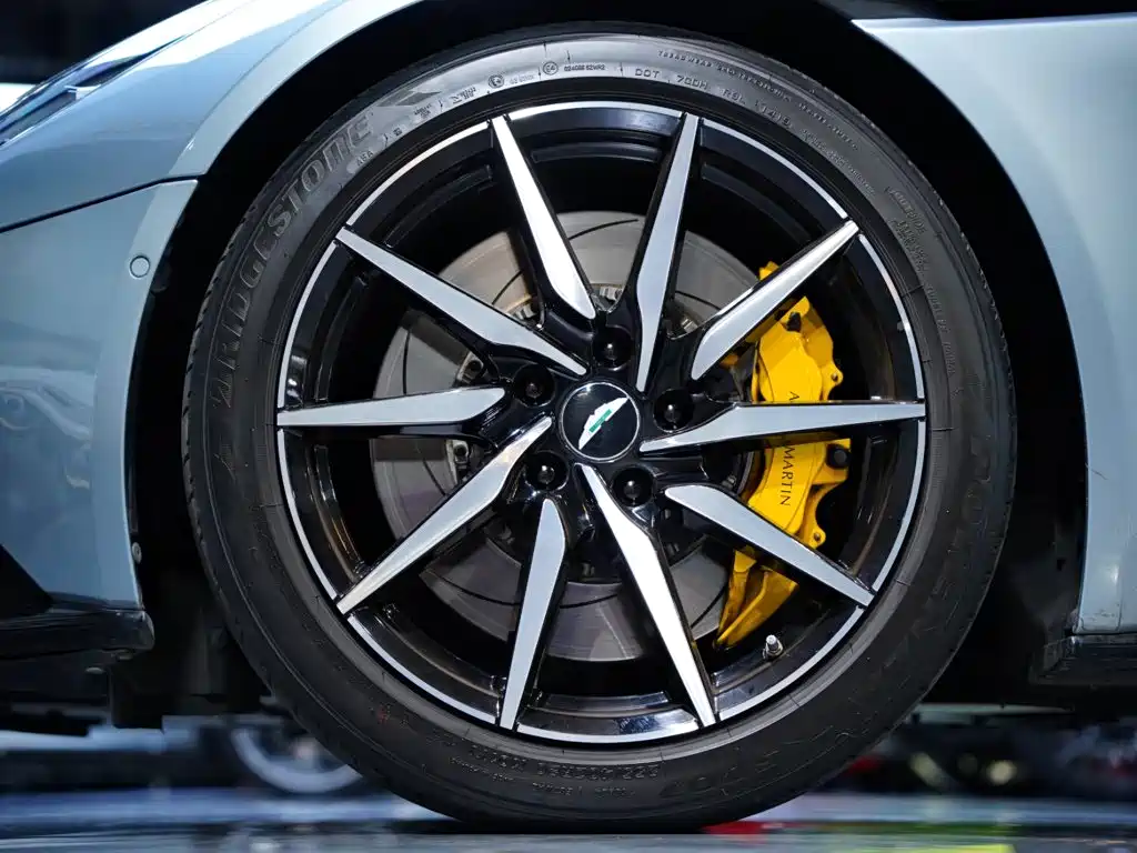 Aston Martin DB11 2021 2020 4.0T V8 Volante