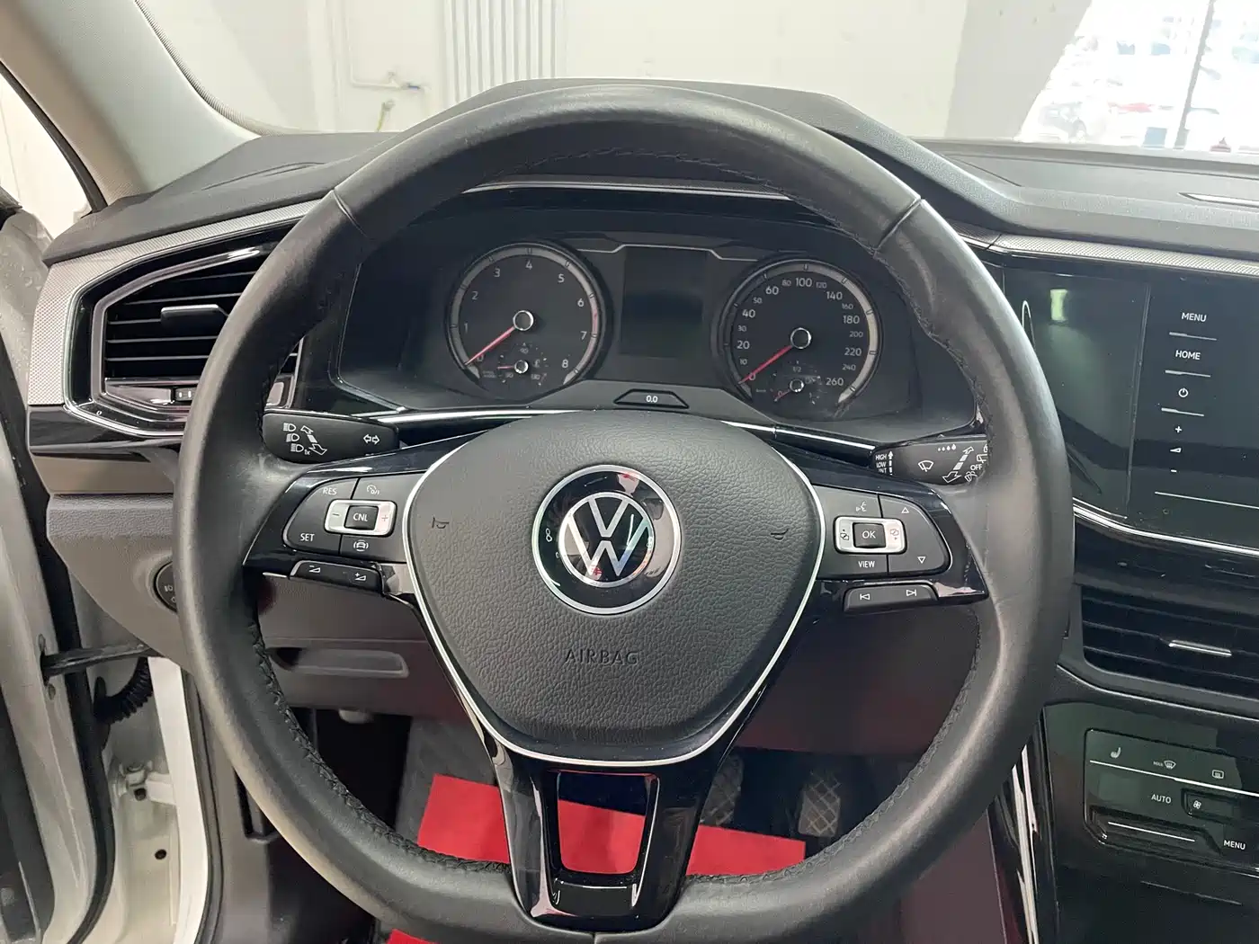 Volkswagen Tayron 2021 280TSI 2WD Luxury Smart Connect фото 12