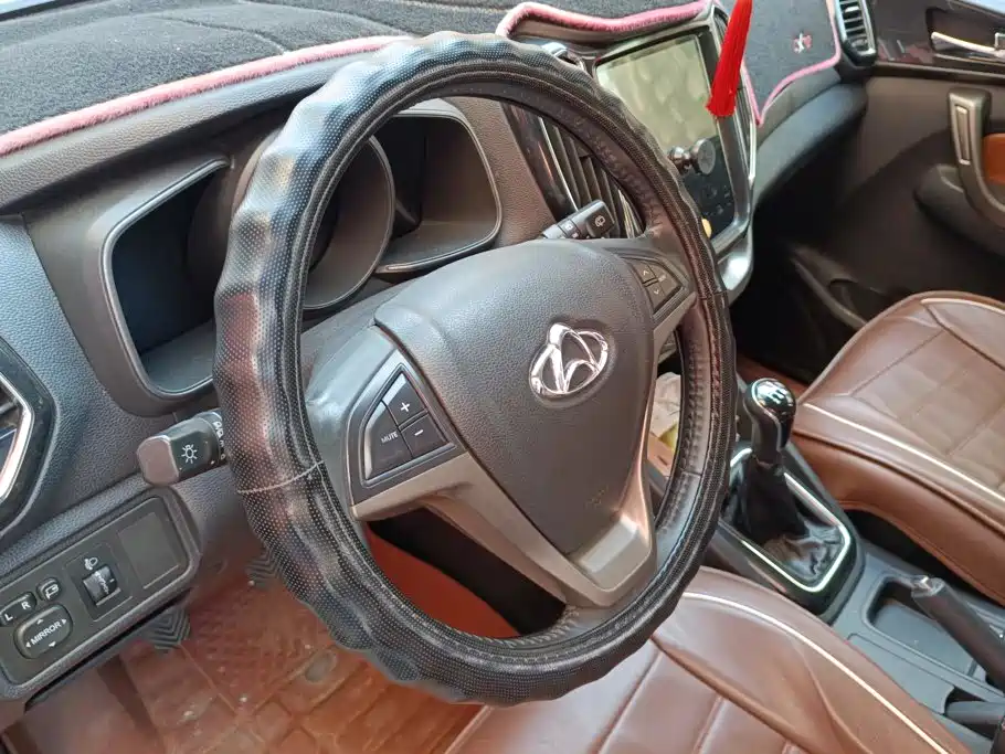 Changan Oshan Changan Oushang CX70 2016 2016 1.6L Manual Luxury