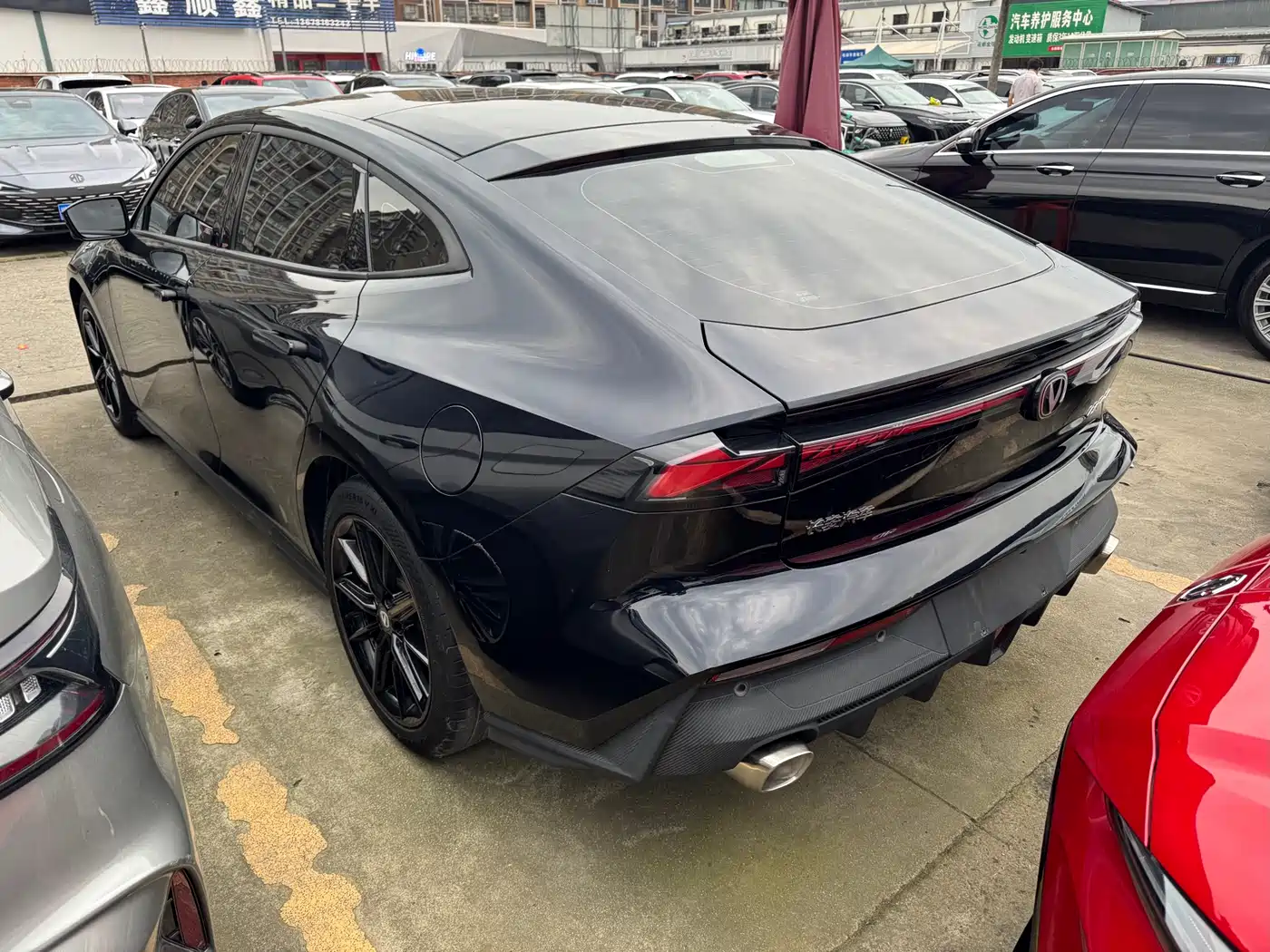 CHANGAN UNI-V