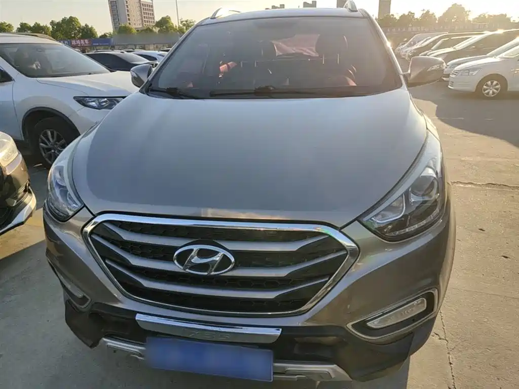 Hyundai Beijing Hyundai ix35 2015 2.0L Automatic 2WD Comfort China V фото 3