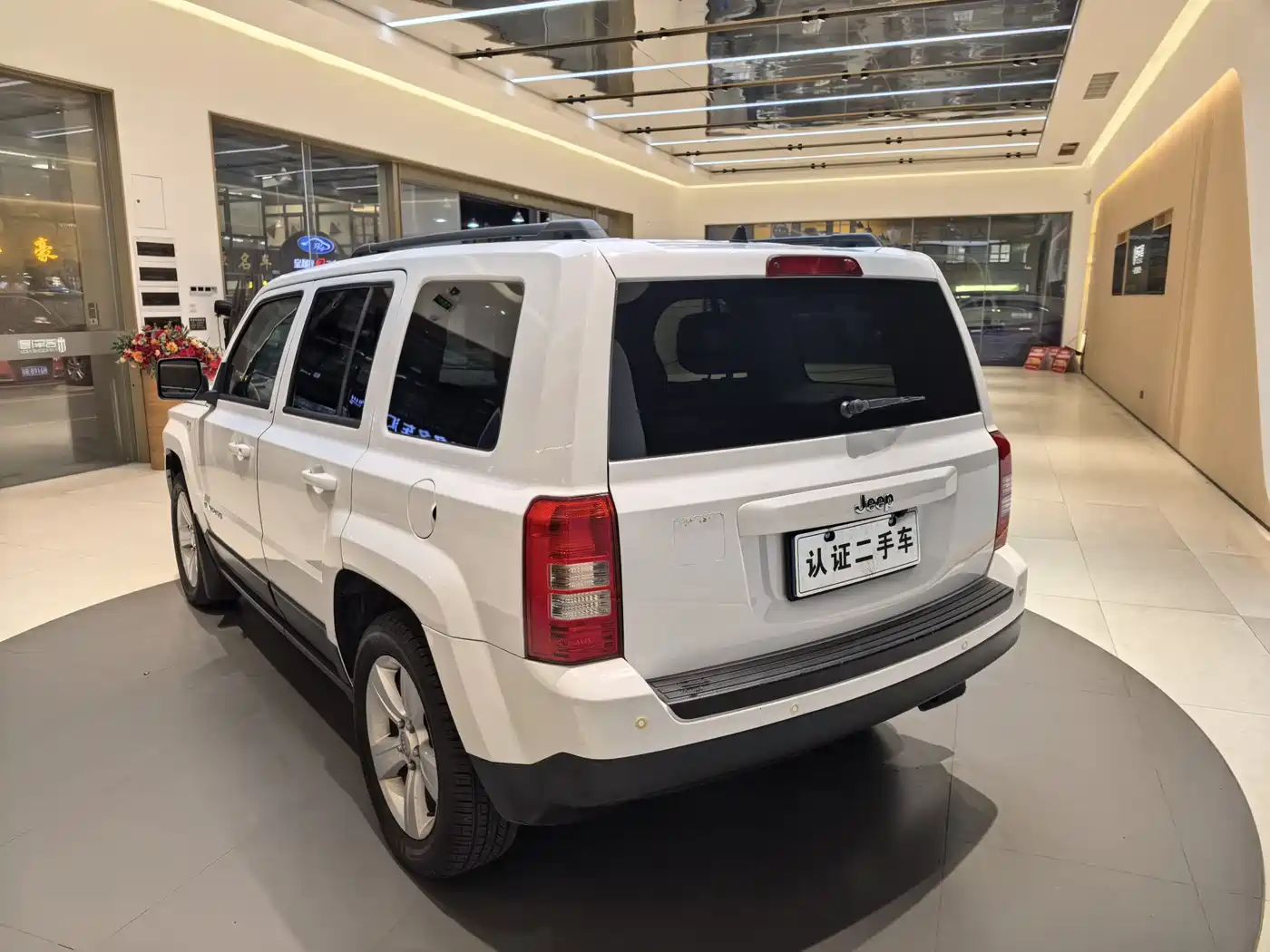 Jeep Patriot 2015 2014 2.4L Sport