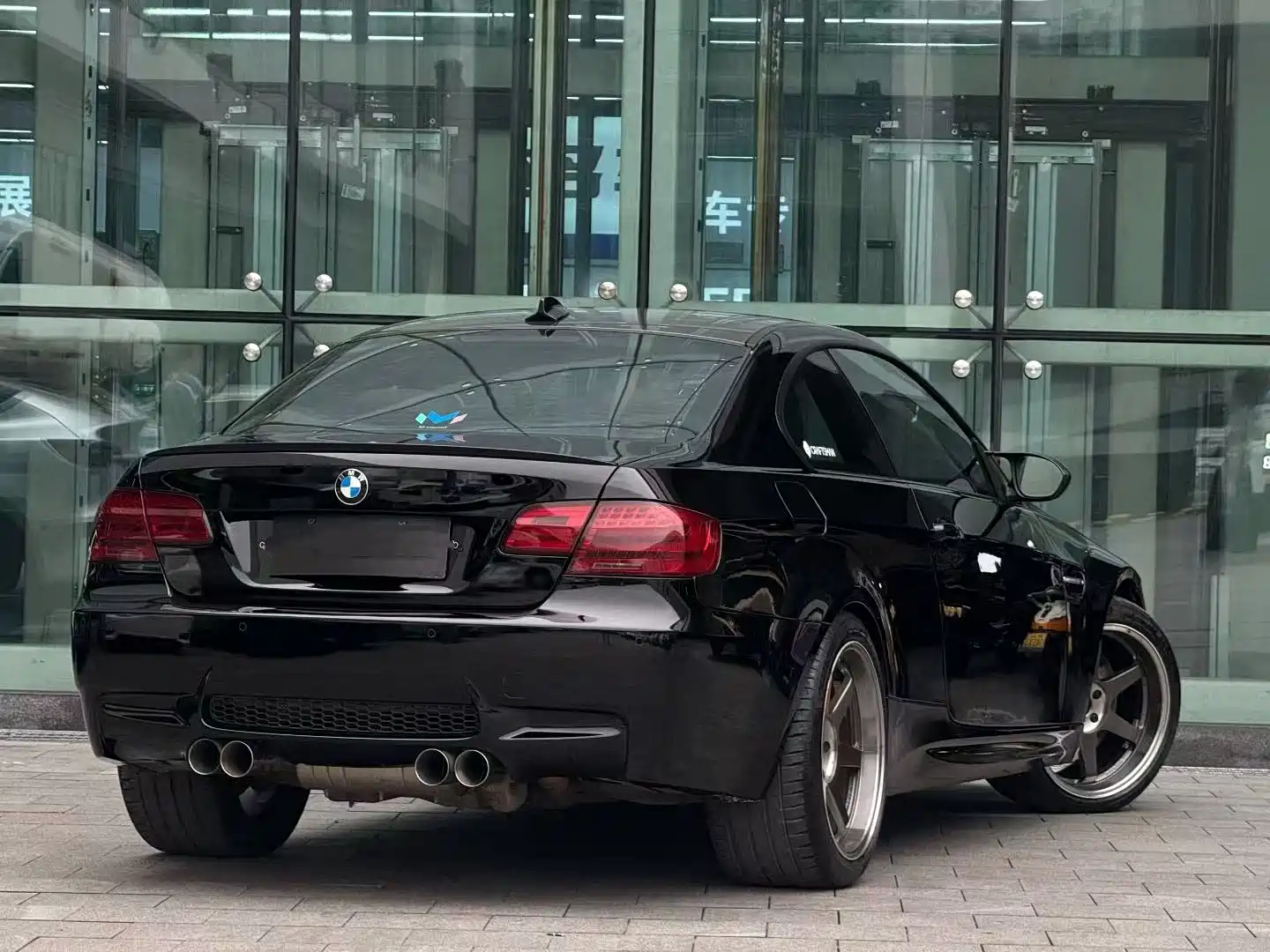 Фото 9 - BMW M3
