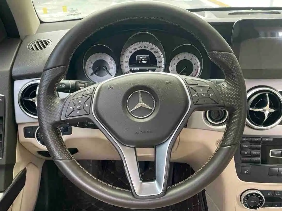 Mercedes-Benz GLK-Class 2013 GLK 300 4MATIC Dynamic фото 11