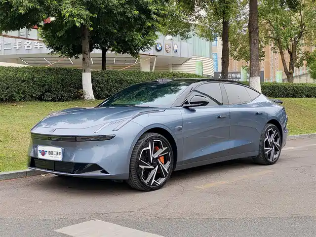  Lynk & Co Lynk & Co Z10 2025 95kWh 702km AWD Smart Drive Ultra