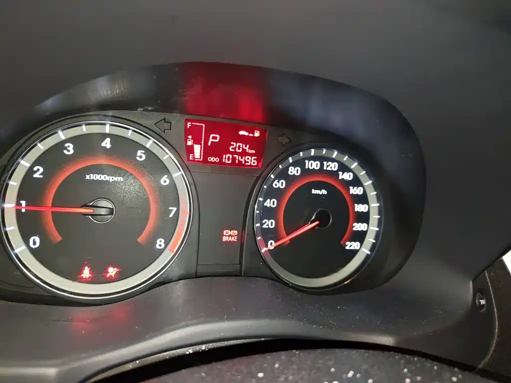 Hyundai Reina 2015 2014 Model 1.4L Automatic GLX