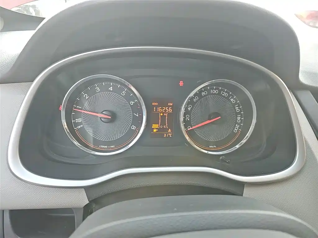 Chevrolet Sail 2015 Sail 3 1.3L Manual Ideal Edition фото 12