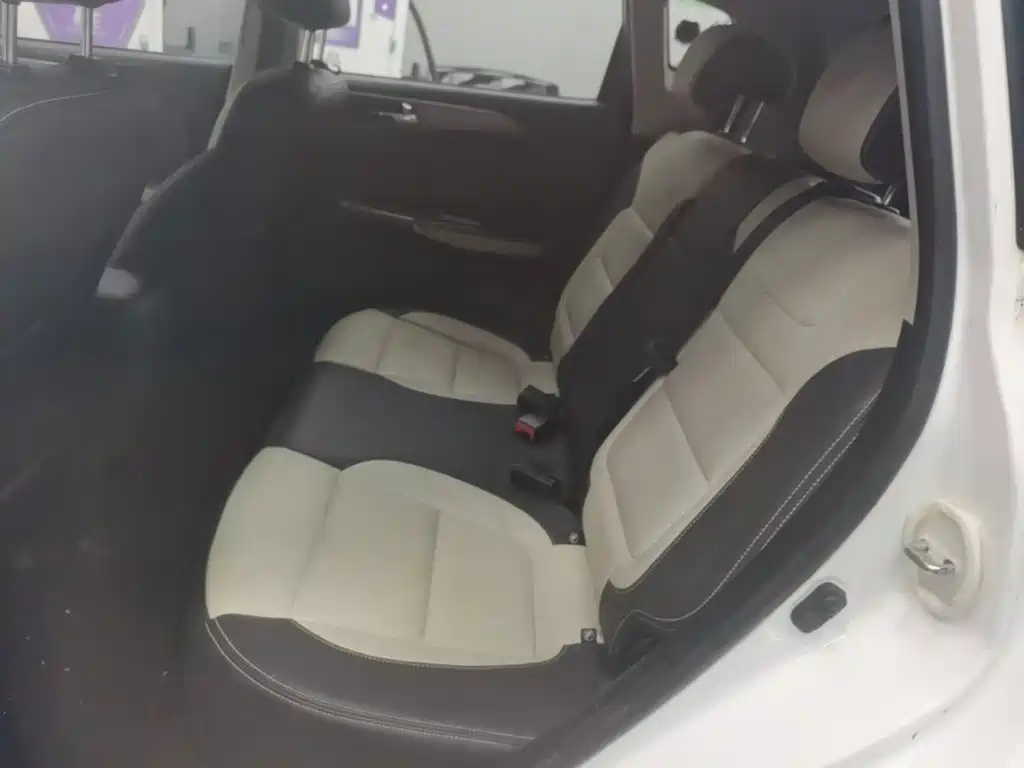Changan CS35 2017 2017 1.6L Manual Luxury